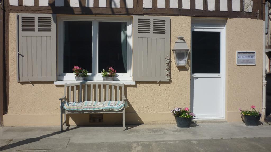 Meuble De Tourisme Le Gilliard Villa Chavanges Ruang foto